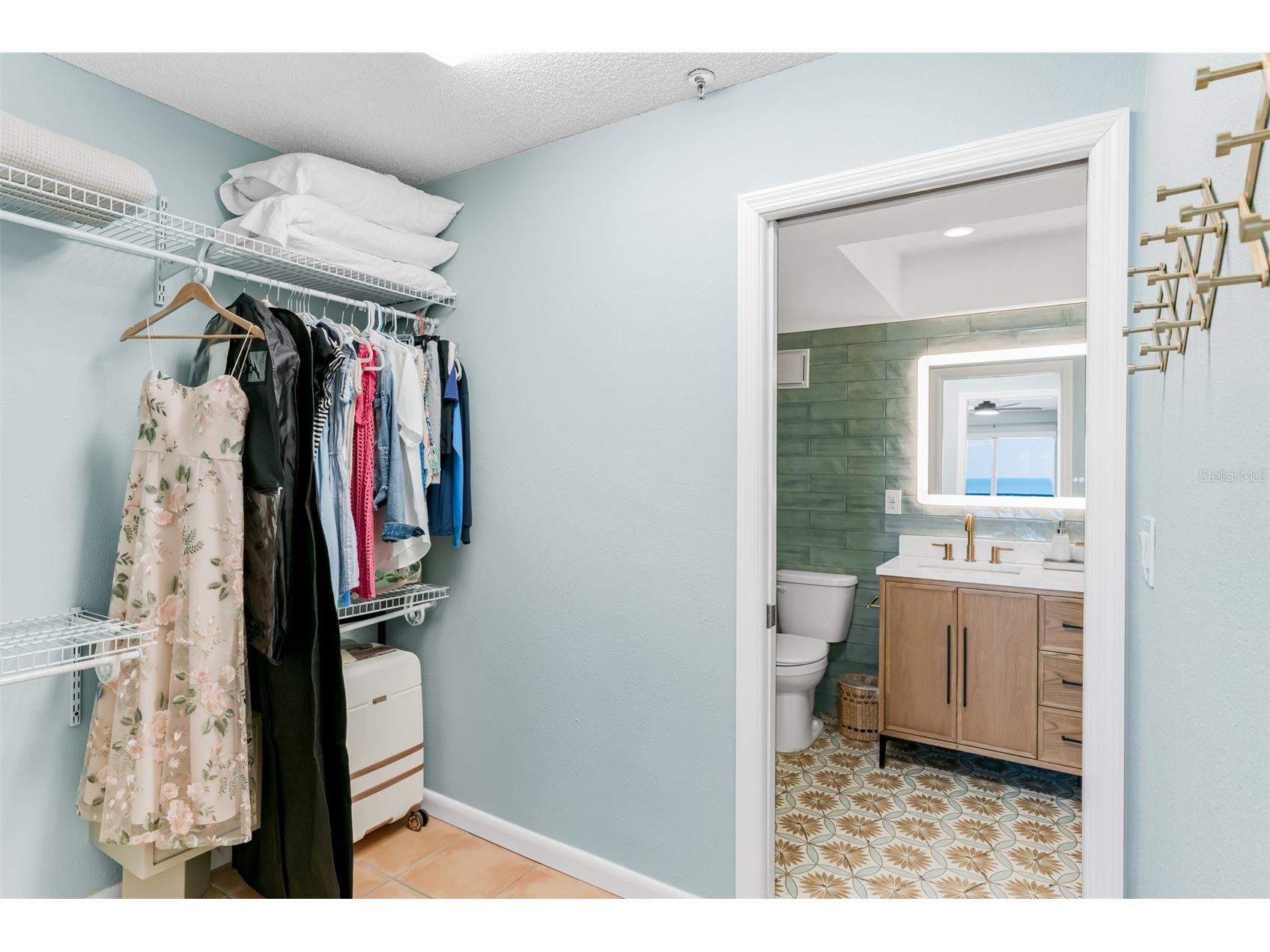 17500 Gulf Boulevard #407 Redington Shores FL 33708 - GULF OF MEXICO TB8466734 image29