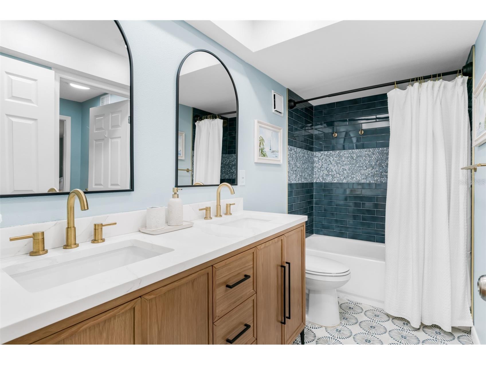17500 Gulf Boulevard #407 Redington Shores FL 33708 - GULF OF MEXICO TB8466734 image37