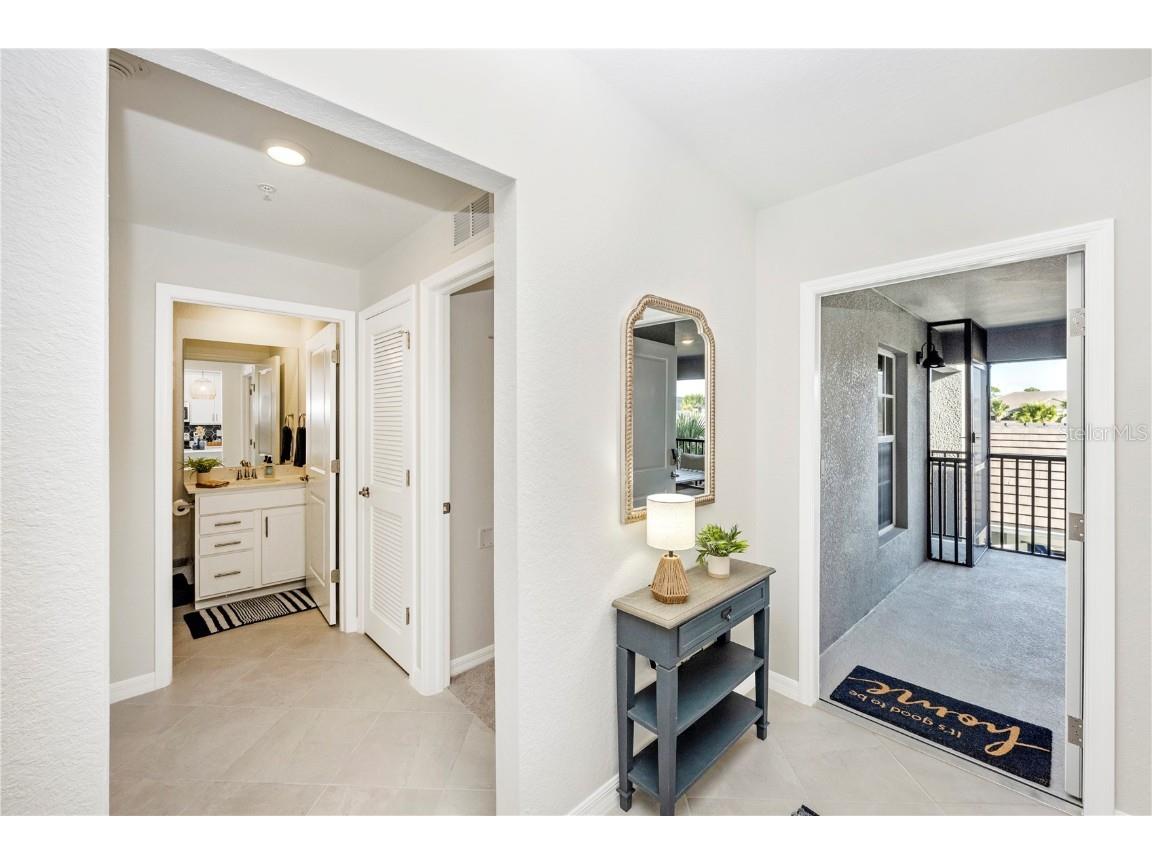 17500 Opal Sand Court #207 Venice FL 34293 N6140890 image6