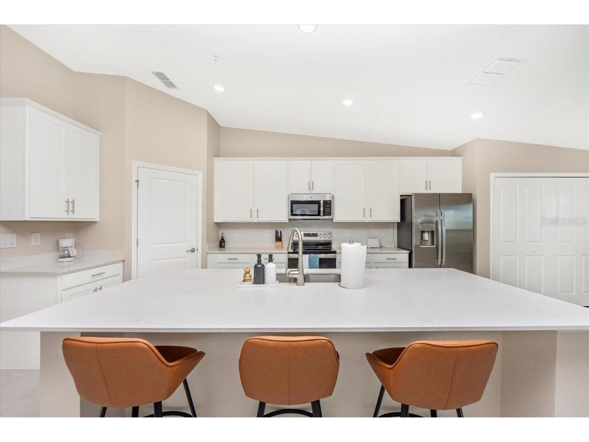 17500 Opal Sand Drive #204 Venice FL 34293 N6140703 image7