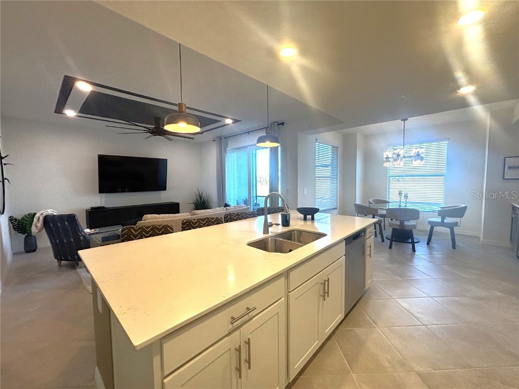 17505 Opal Sand Drive #105 Venice FL 34293 C7503612 image2