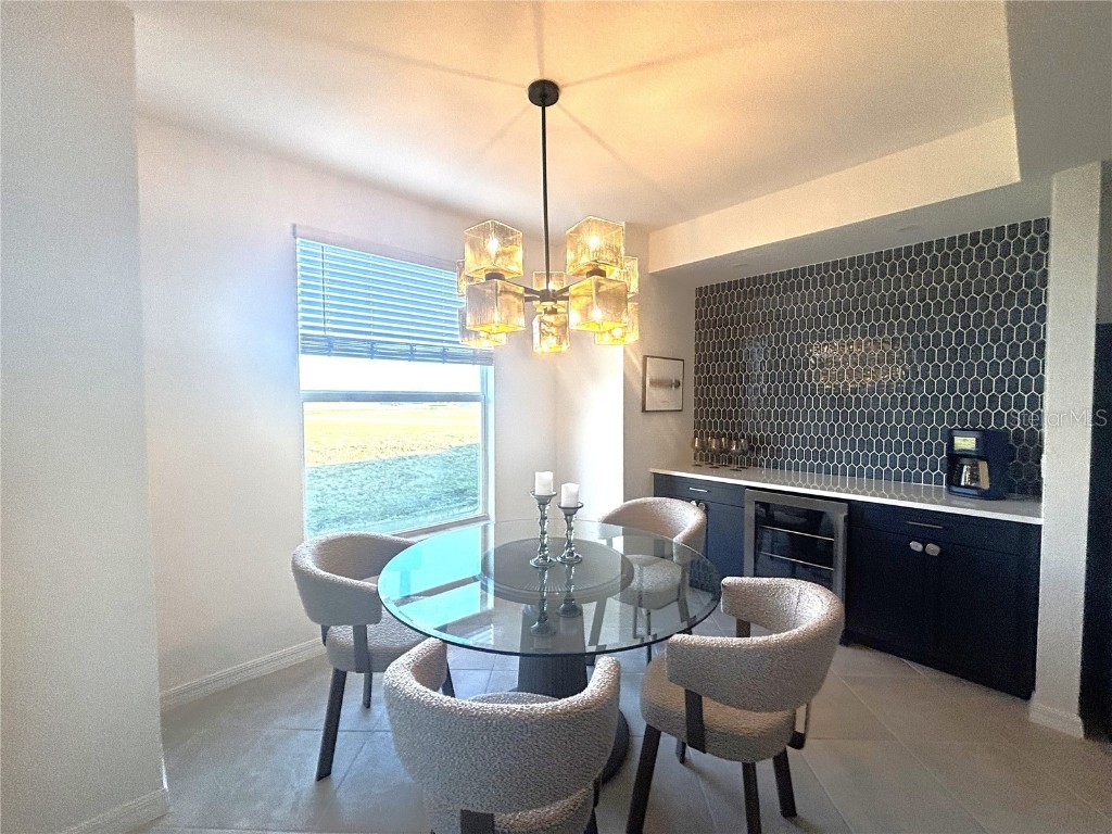 17505 Opal Sand Drive #105 Venice FL 34293 C7503612 image4