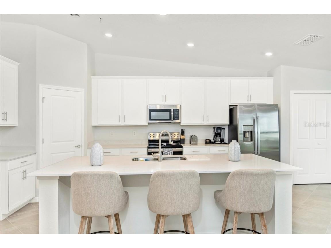 17505 Opal Sand Drive #206 Venice FL 34293 N6137579 image4