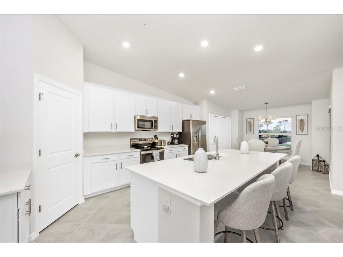 17505 Opal Sand Drive #206 Venice FL 34293 N6137579 image5