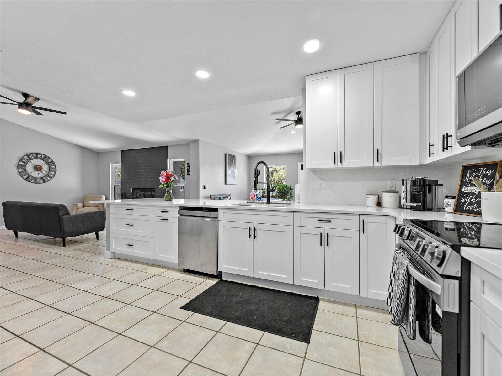 17506 Fallowfield Drive Lutz FL 33549 - BLIND POND TB8480411 image13