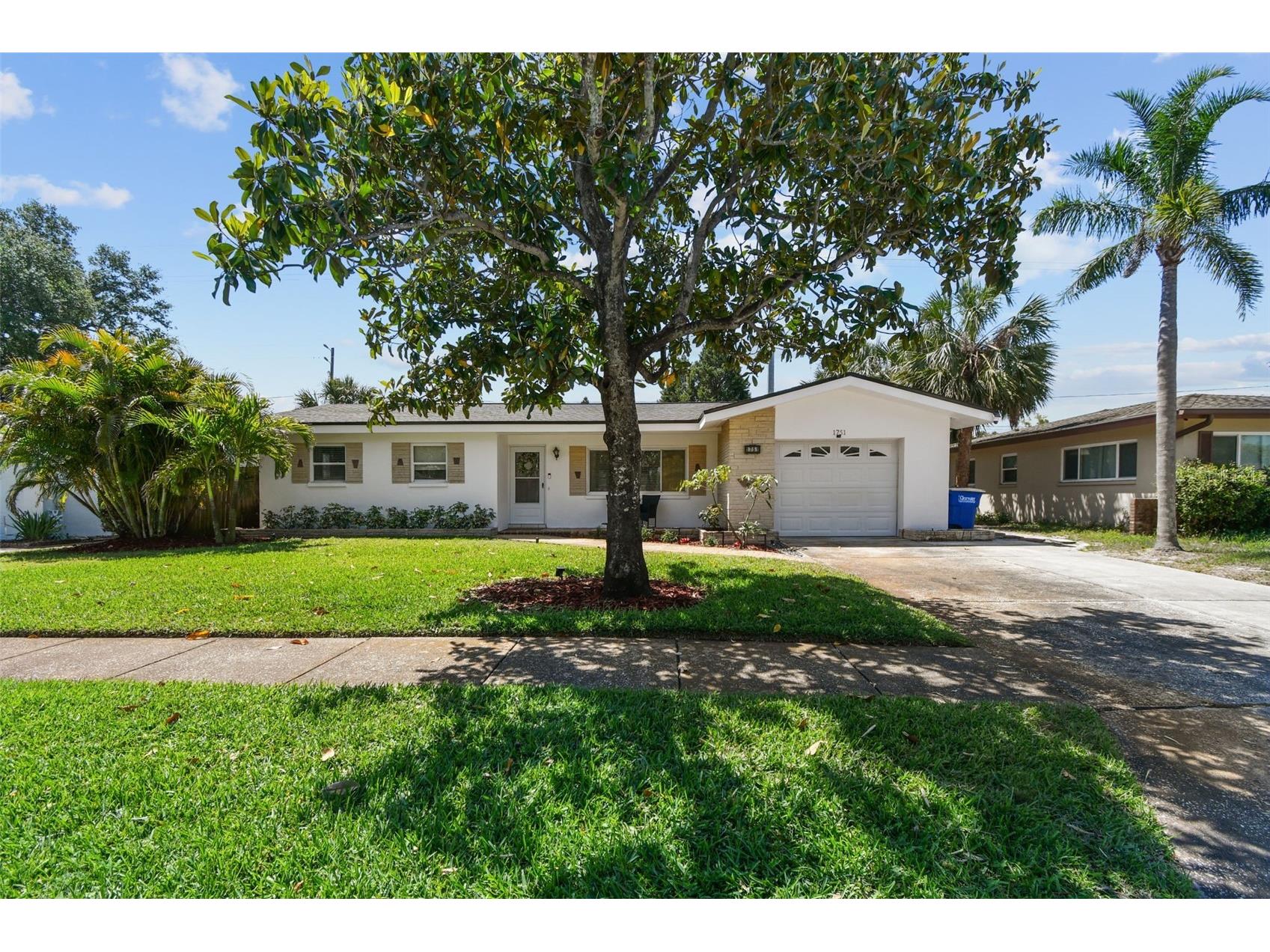 1751 Ashton Abbey Road Clearwater FL 33755 TB8376475 image1
