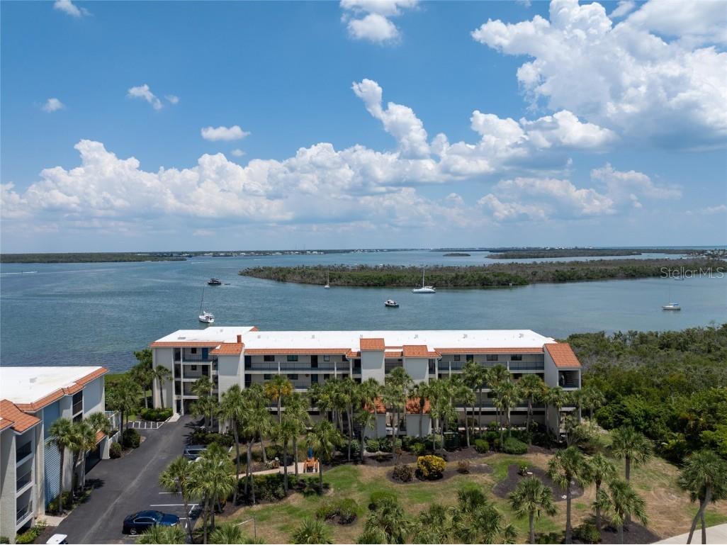 1751 Beach Road #401 Englewood FL 34223 - LEMON BAY/GULF OF MEXICO D6136662 image1