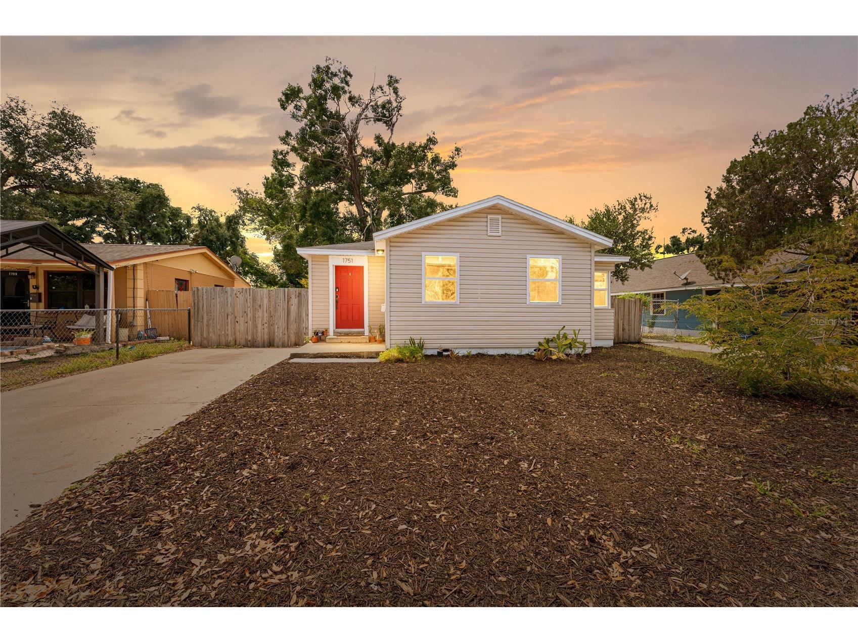 1751 Dayton Street S Saint Petersburg FL 33712 TB8504776 image1