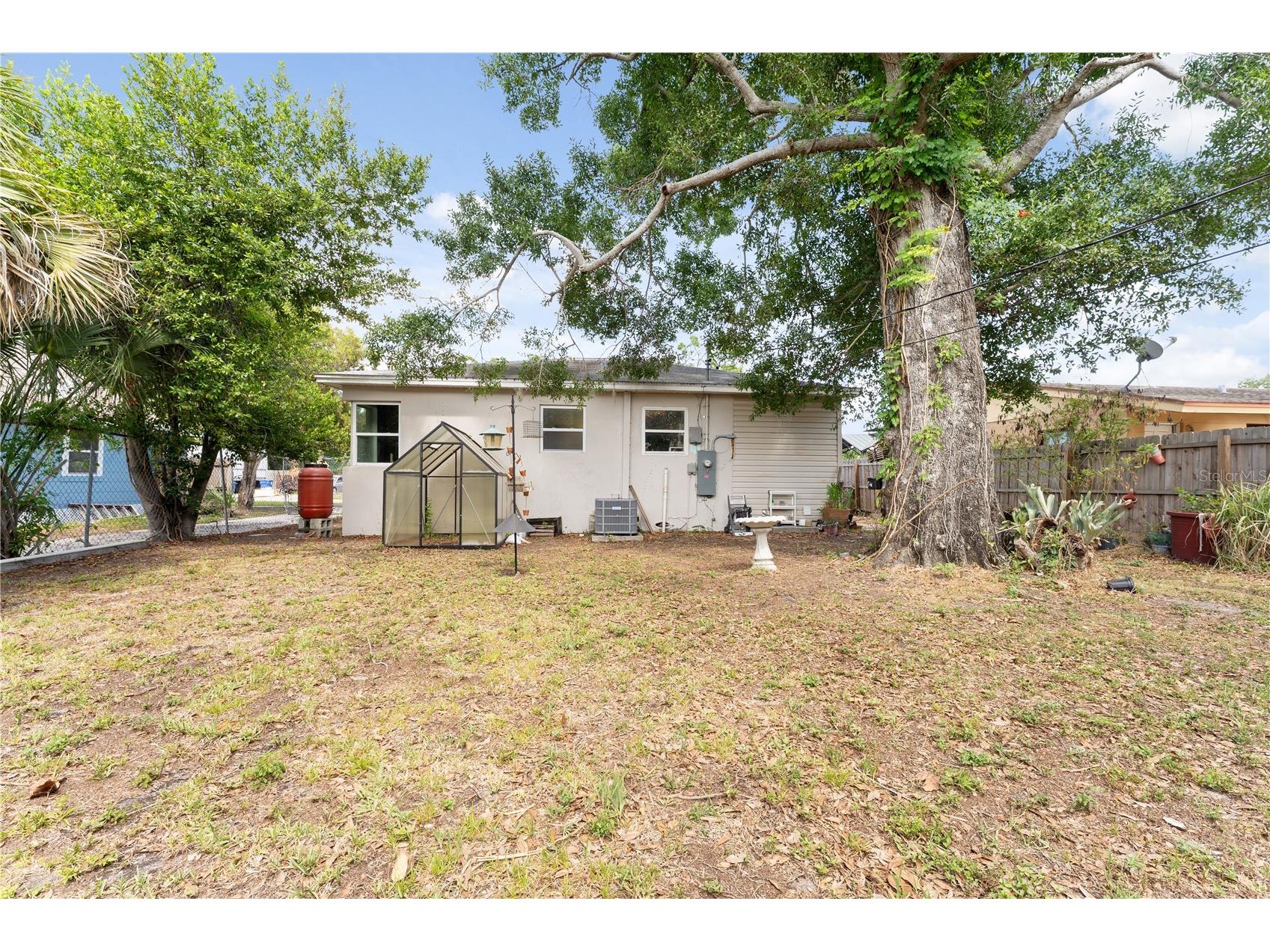 1751 Dayton Street S Saint Petersburg FL 33712 TB8504776 image22