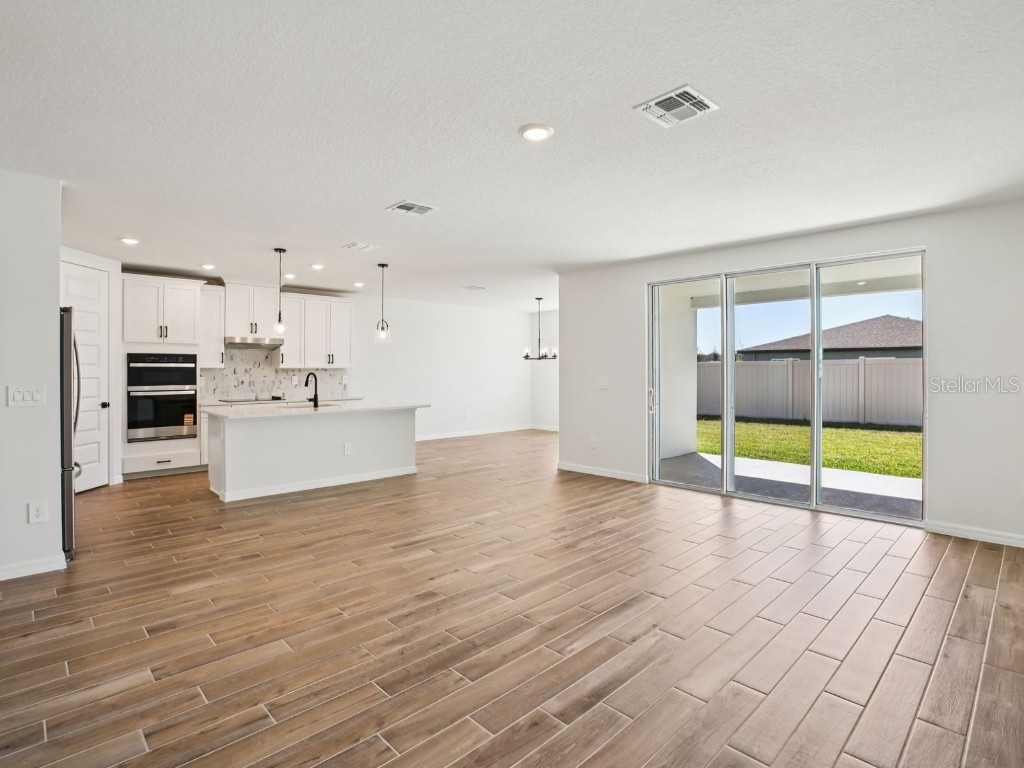 1751 Draughton Drive Zephyrhills FL 33541 O6335140 image10