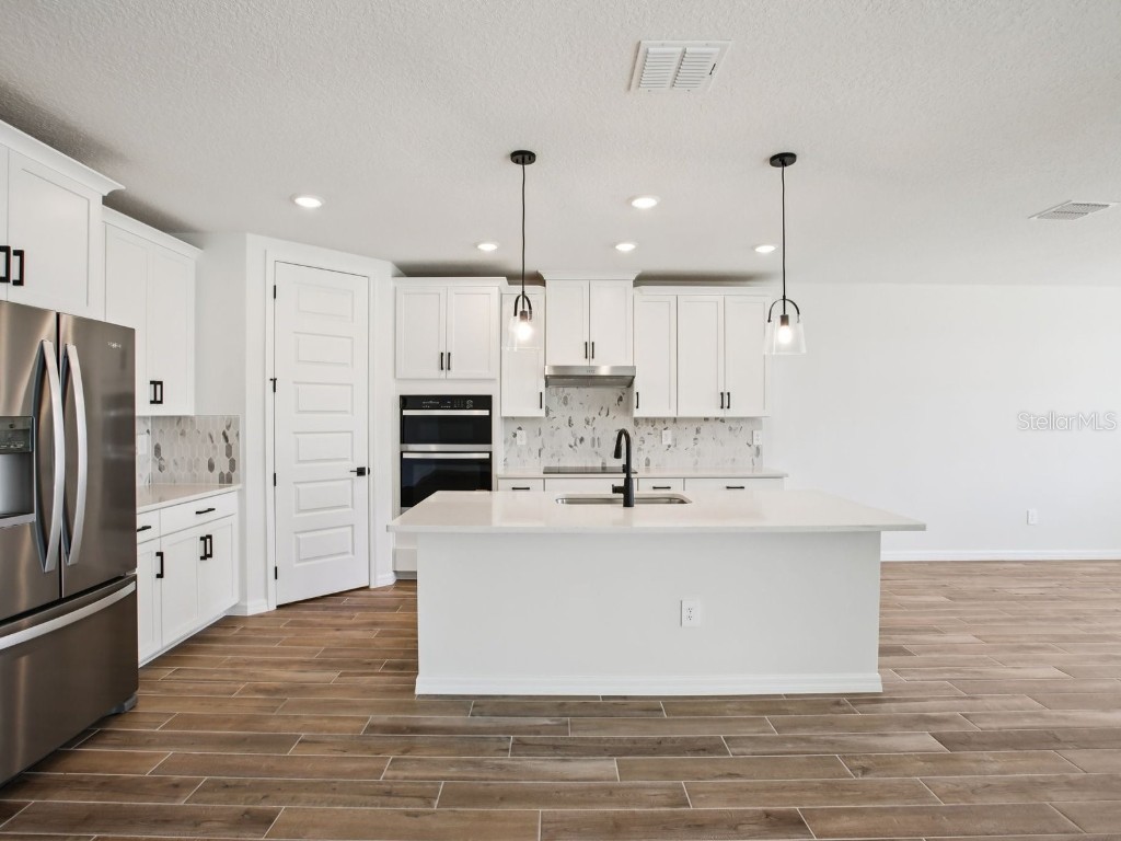 1751 Draughton Drive Zephyrhills FL 33541 O6335140 image13