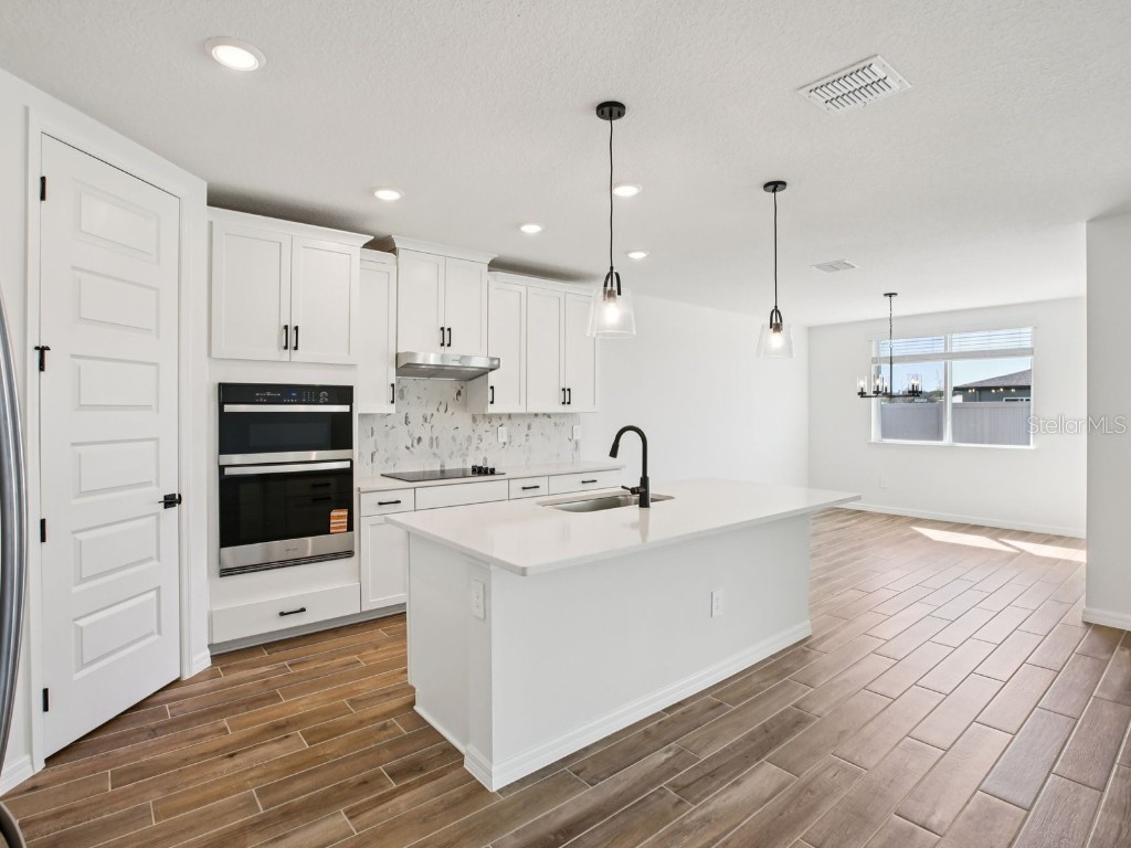 1751 Draughton Drive Zephyrhills FL 33541 O6335140 image14