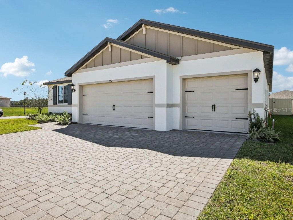 1751 Draughton Drive Zephyrhills FL 33541 O6335140 image2