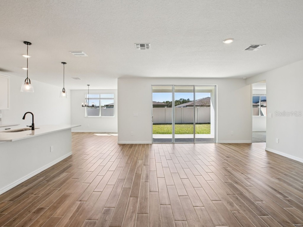 1751 Draughton Drive Zephyrhills FL 33541 O6335140 image6