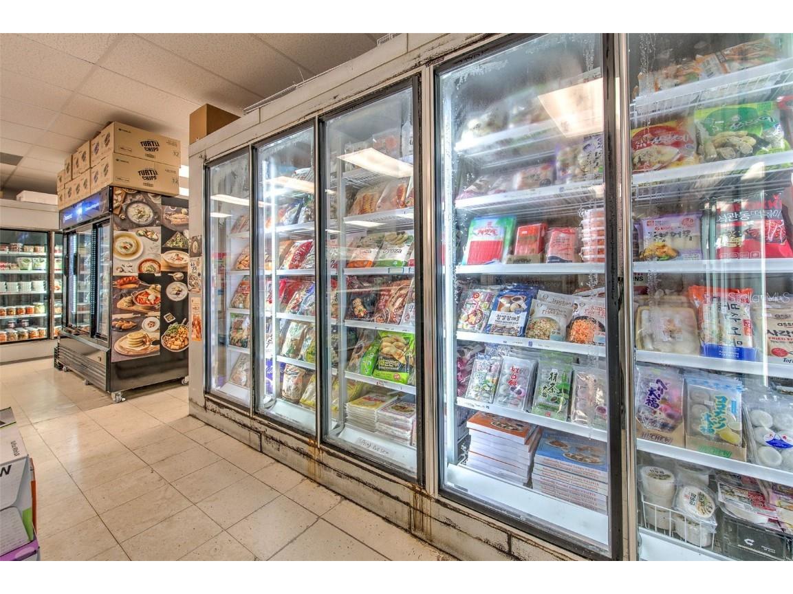 1751 E Edgewood Drive Lakeland FL 33803 TB8393188 image17