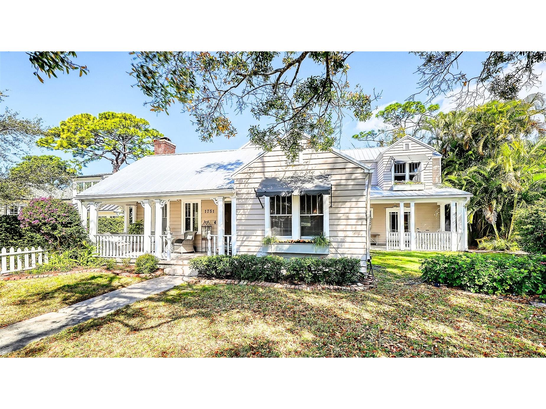 1751 Floyd Street Sarasota FL 34239 A4682724 image1
