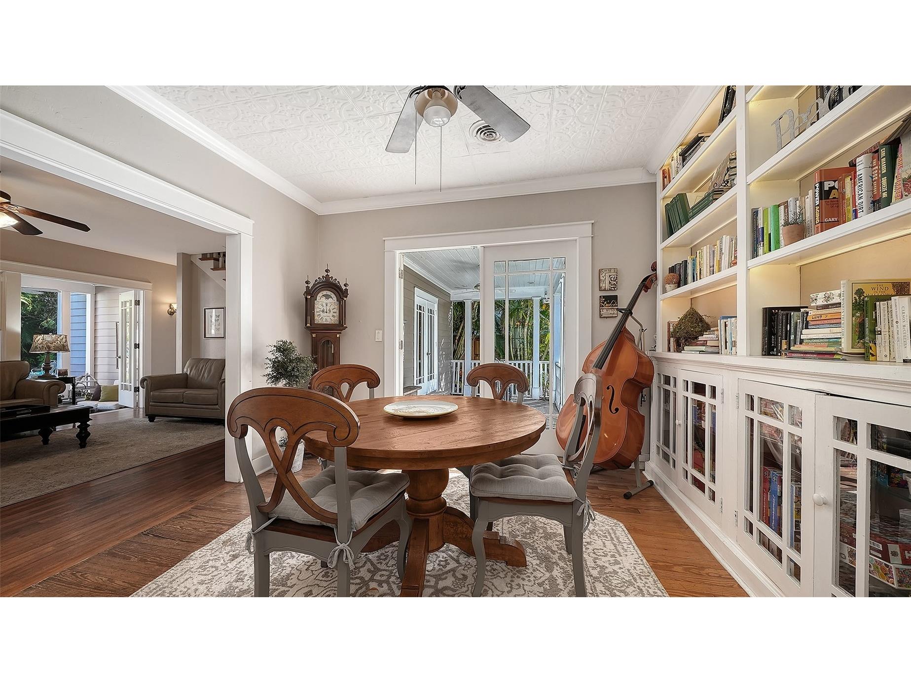 1751 Floyd Street Sarasota FL 34239 A4682724 image10