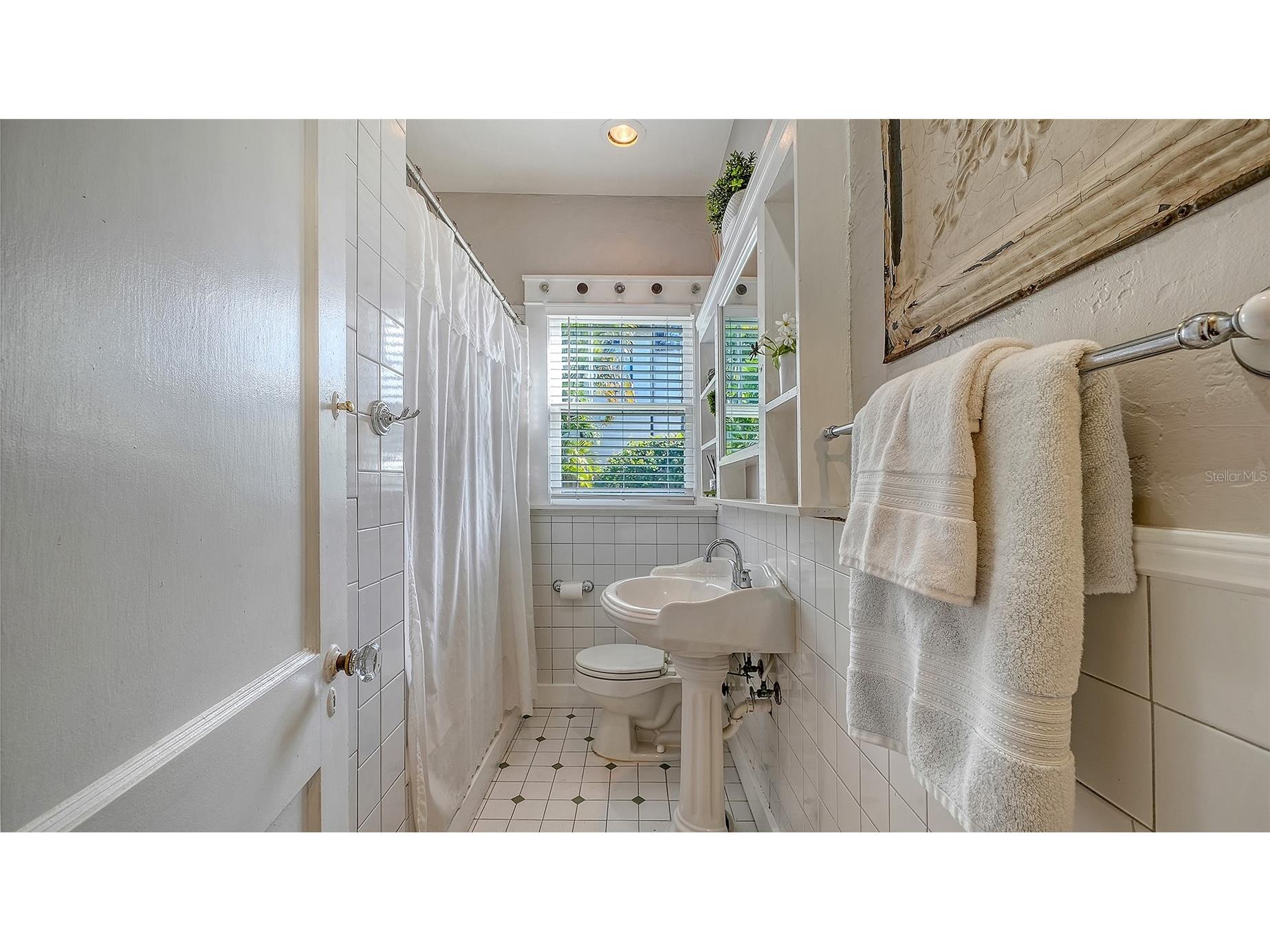 1751 Floyd Street Sarasota FL 34239 A4682724 image29
