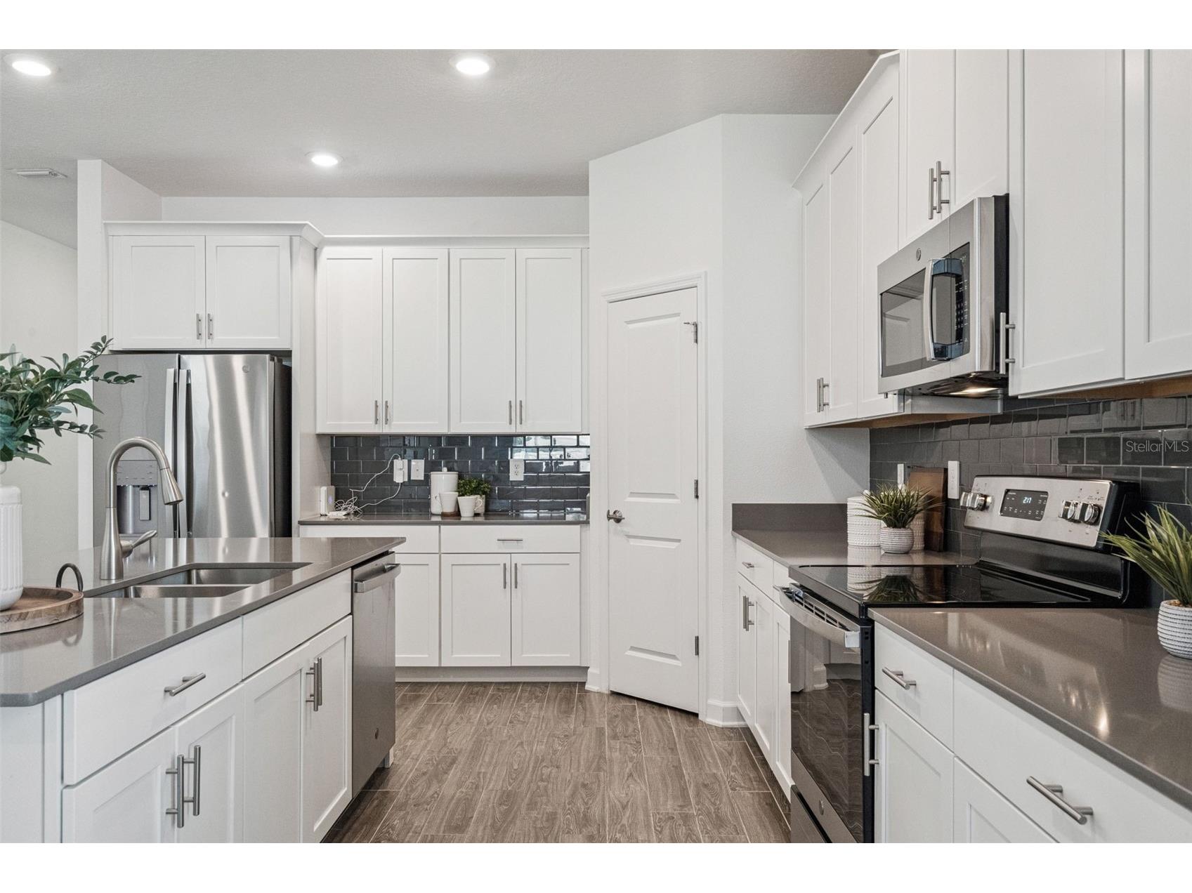 1751 Good Neighbor Loop Kissimmee FL 34744 O6372981 image28