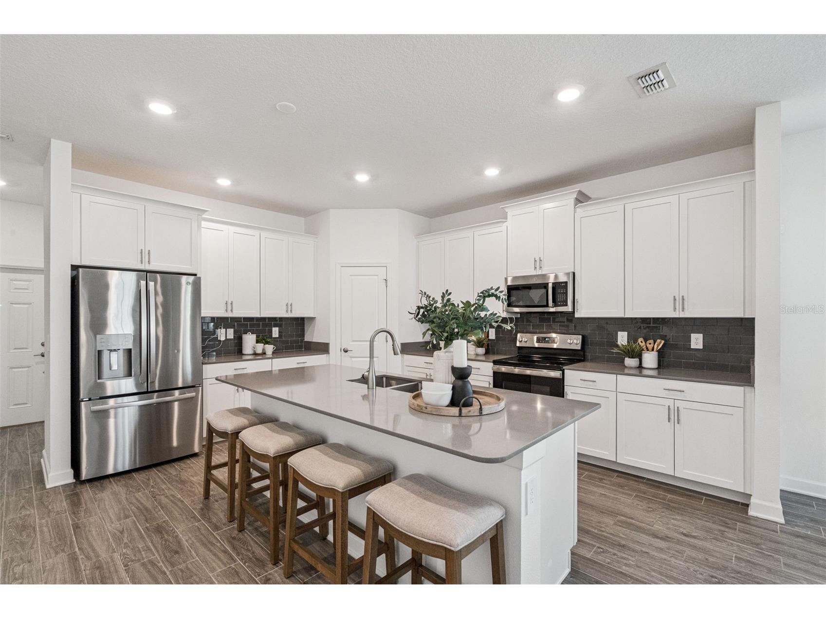 1751 Good Neighbor Loop Kissimmee FL 34744 O6372981 image3