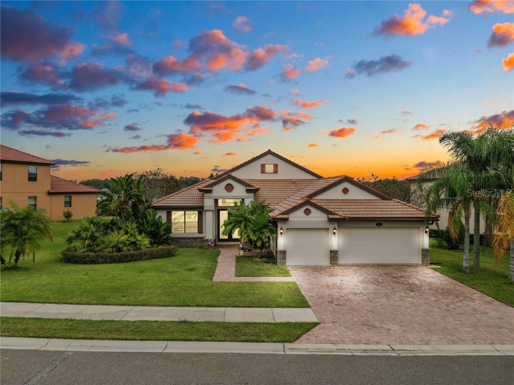 1751 Via Lago Drive Lakeland FL 33810 L4940781 image1
