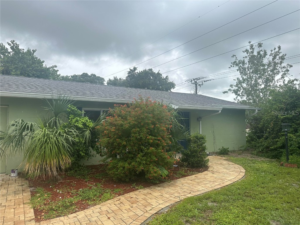 1751 Wharf Road Sarasota FL 34231 A4620148 image1