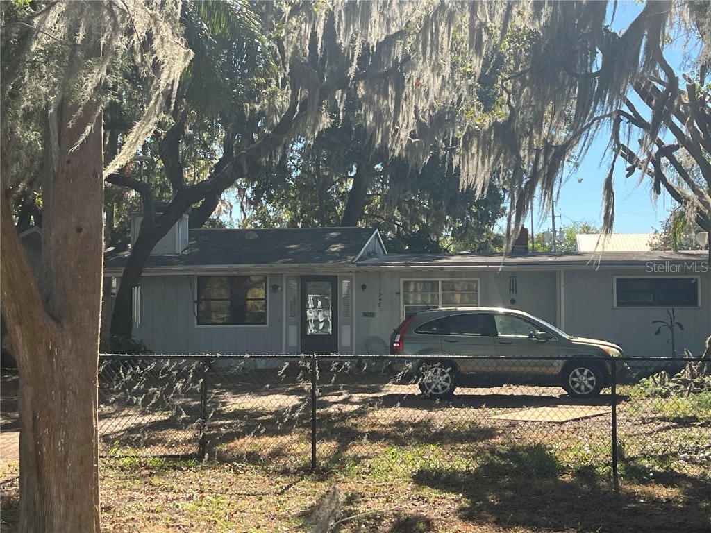 17513 County Road 455 Montverde FL 34756 G5089727 image1