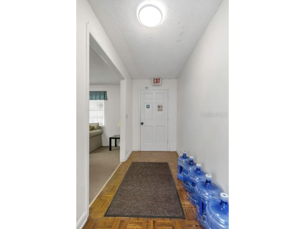 17515 Lakeshore Road Lutz FL 33558 TB8445230 image12