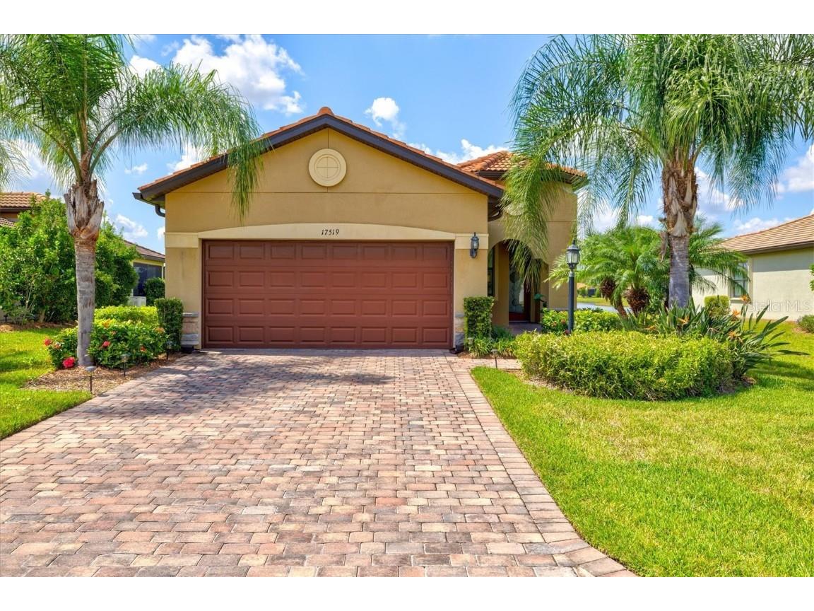 17519 Hampton Falls Terrace Lakewood Ranch FL 34202 A4624358 image1