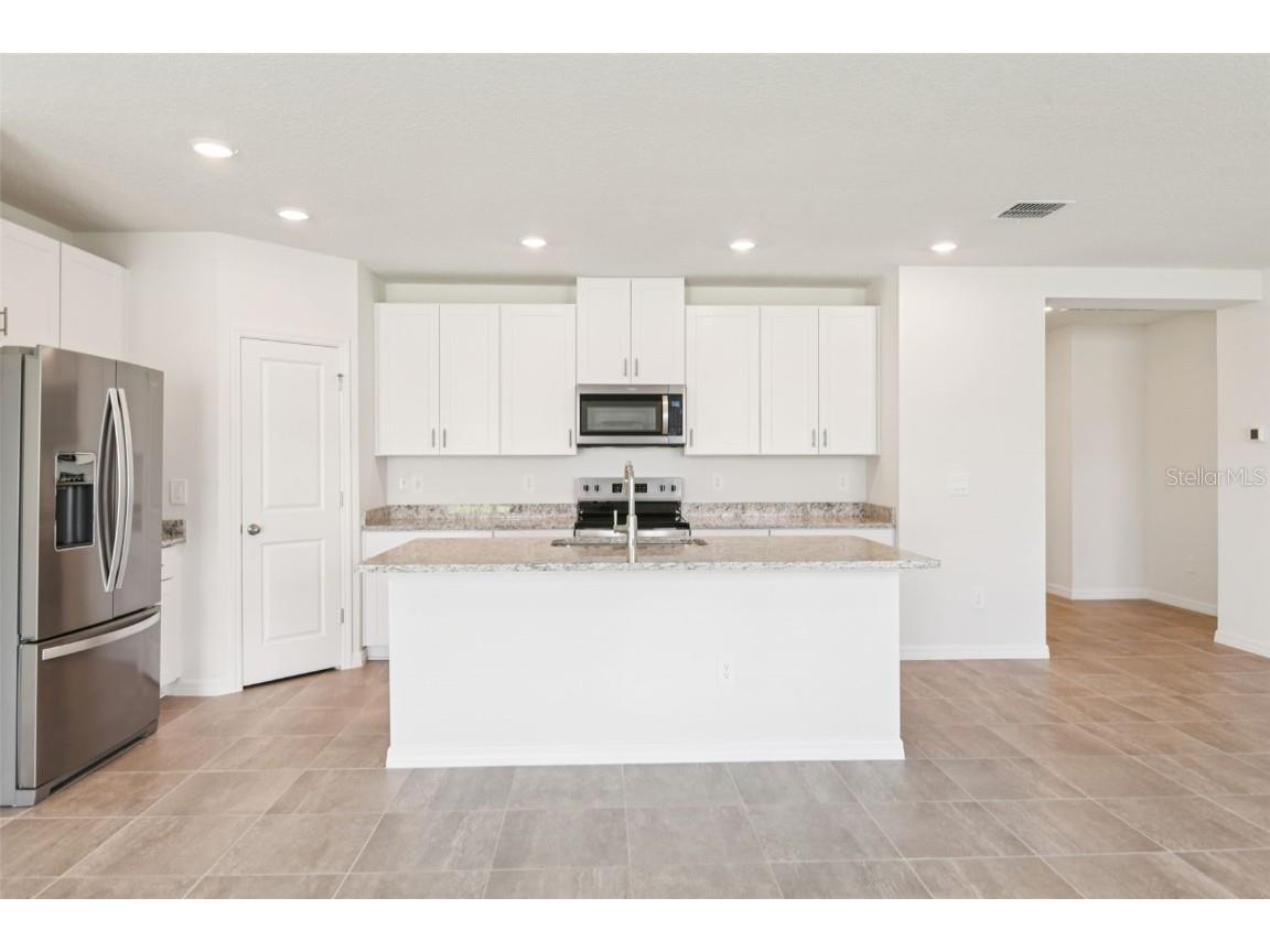 1752 Brekey Way Zephyrhills FL 33541 O6300331 image3