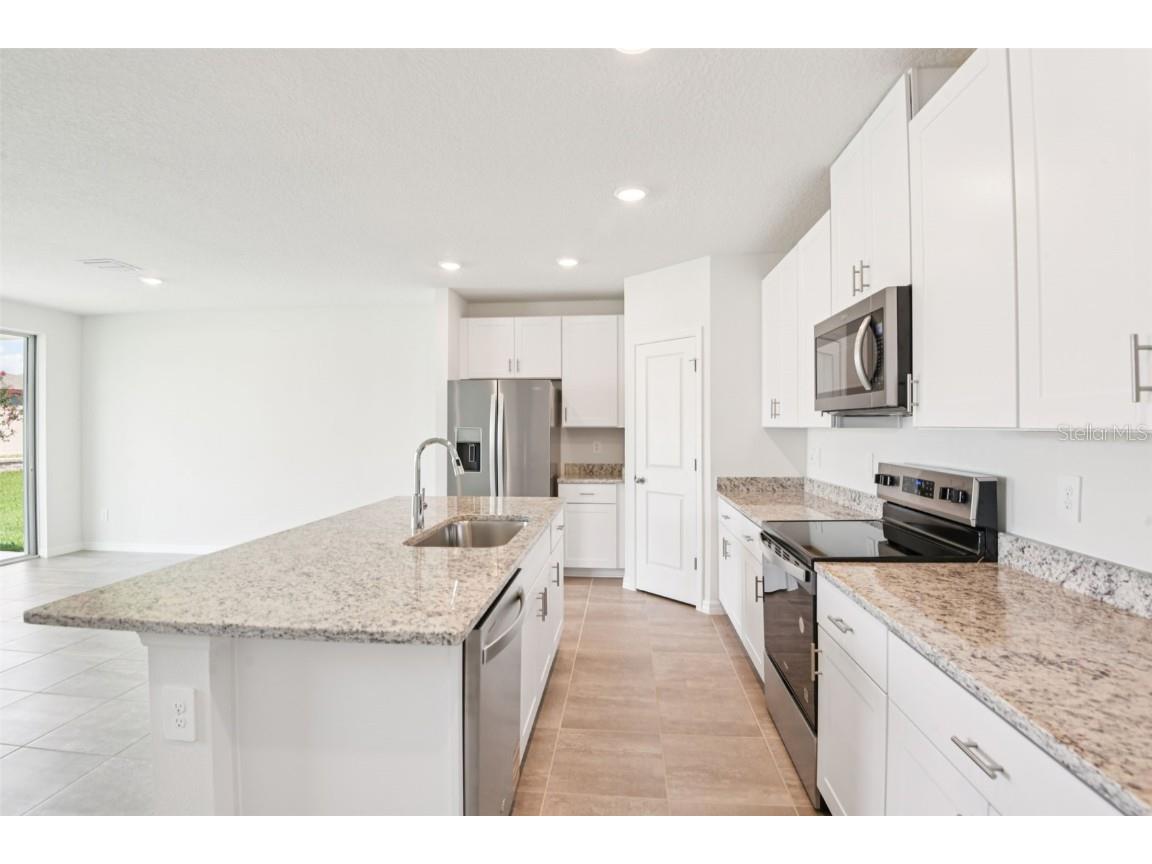 1752 Brekey Way Zephyrhills FL 33541 O6300331 image4