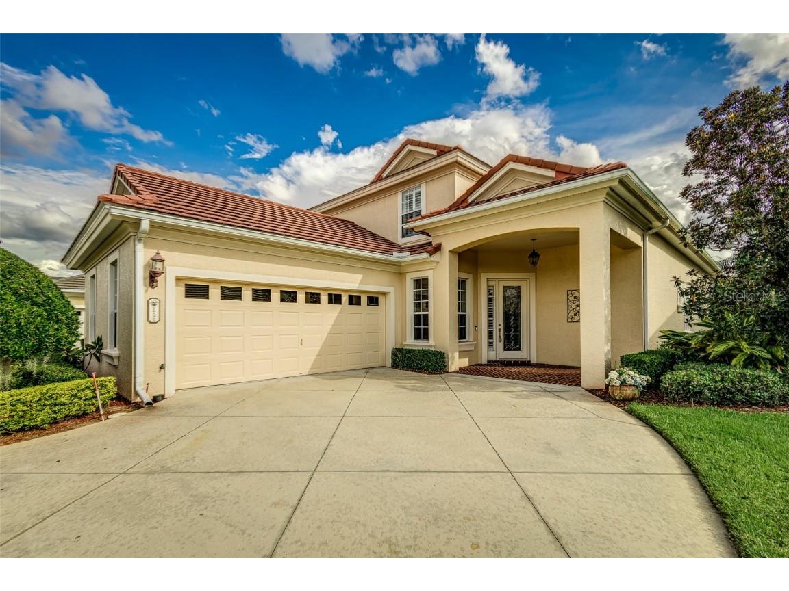 1752 Laurel Glen Place Lakeland FL 33803 L4938815 image1