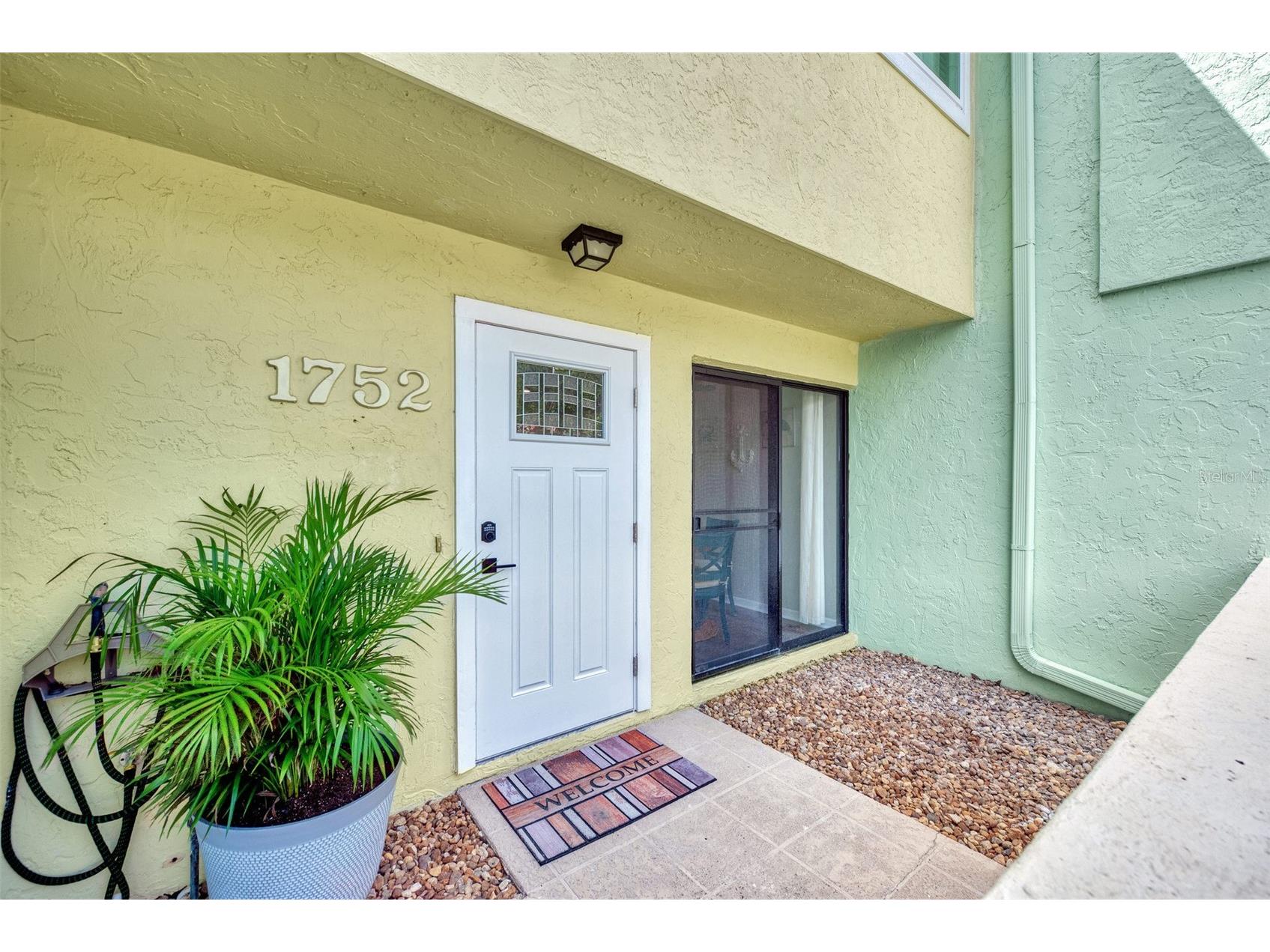 1752 Stickney Point Road #102 Sarasota FL 34231 A4685496 image3