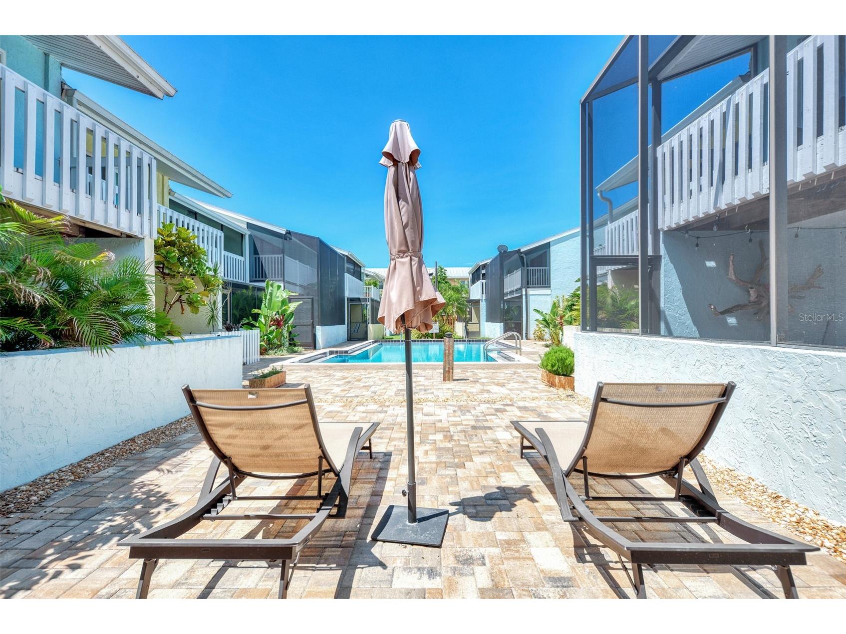 1752 Stickney Point Road #102 Sarasota FL 34231 A4685496 image48