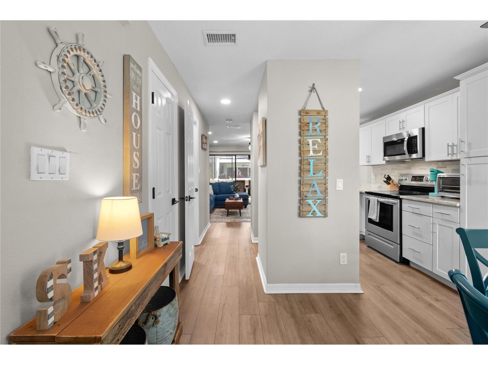 1752 Stickney Point Road #102 Sarasota FL 34231 A4685496 image5