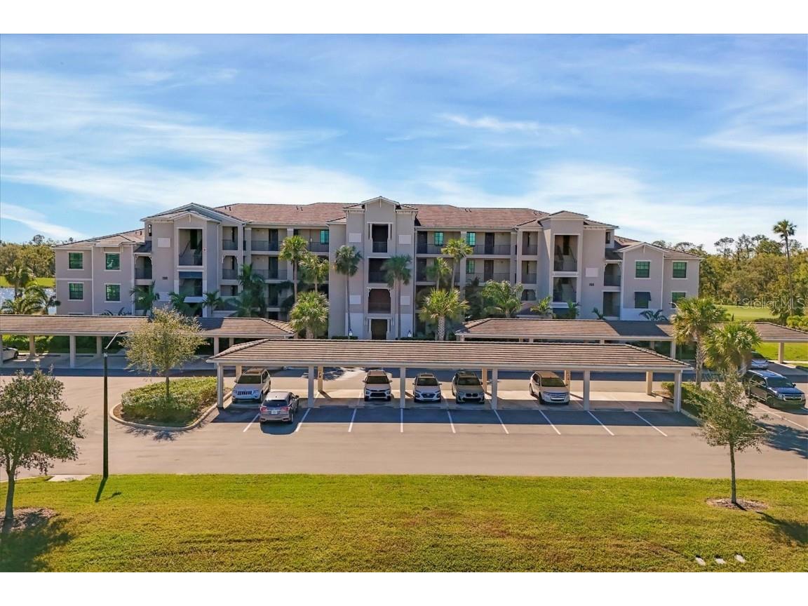 17520 Gawthrop Drive #301 Bradenton FL 34211 A4630611 image1