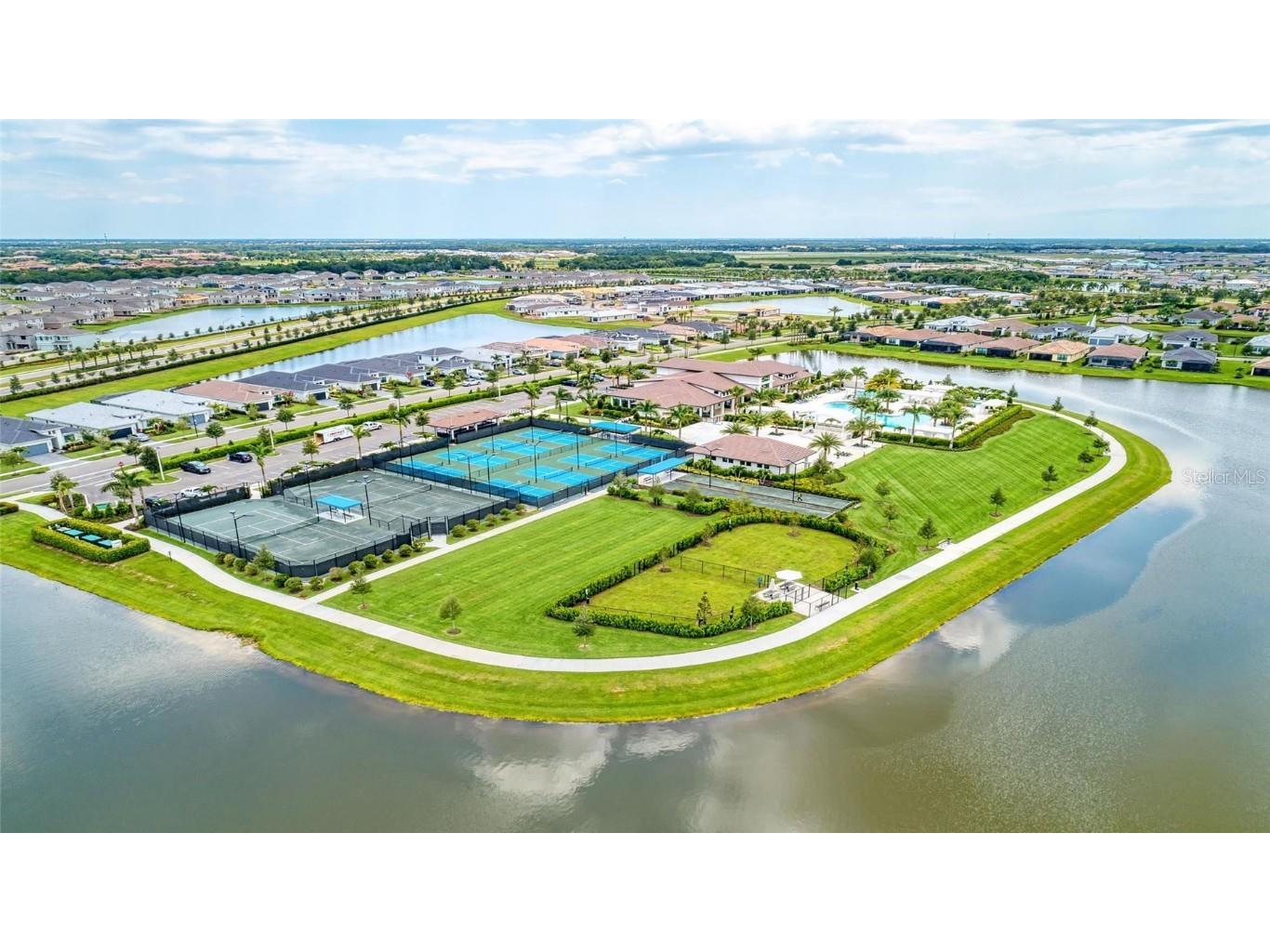 17522 Cresswind Terrace Lakewood Ranch FL 34211 W7880775 image71