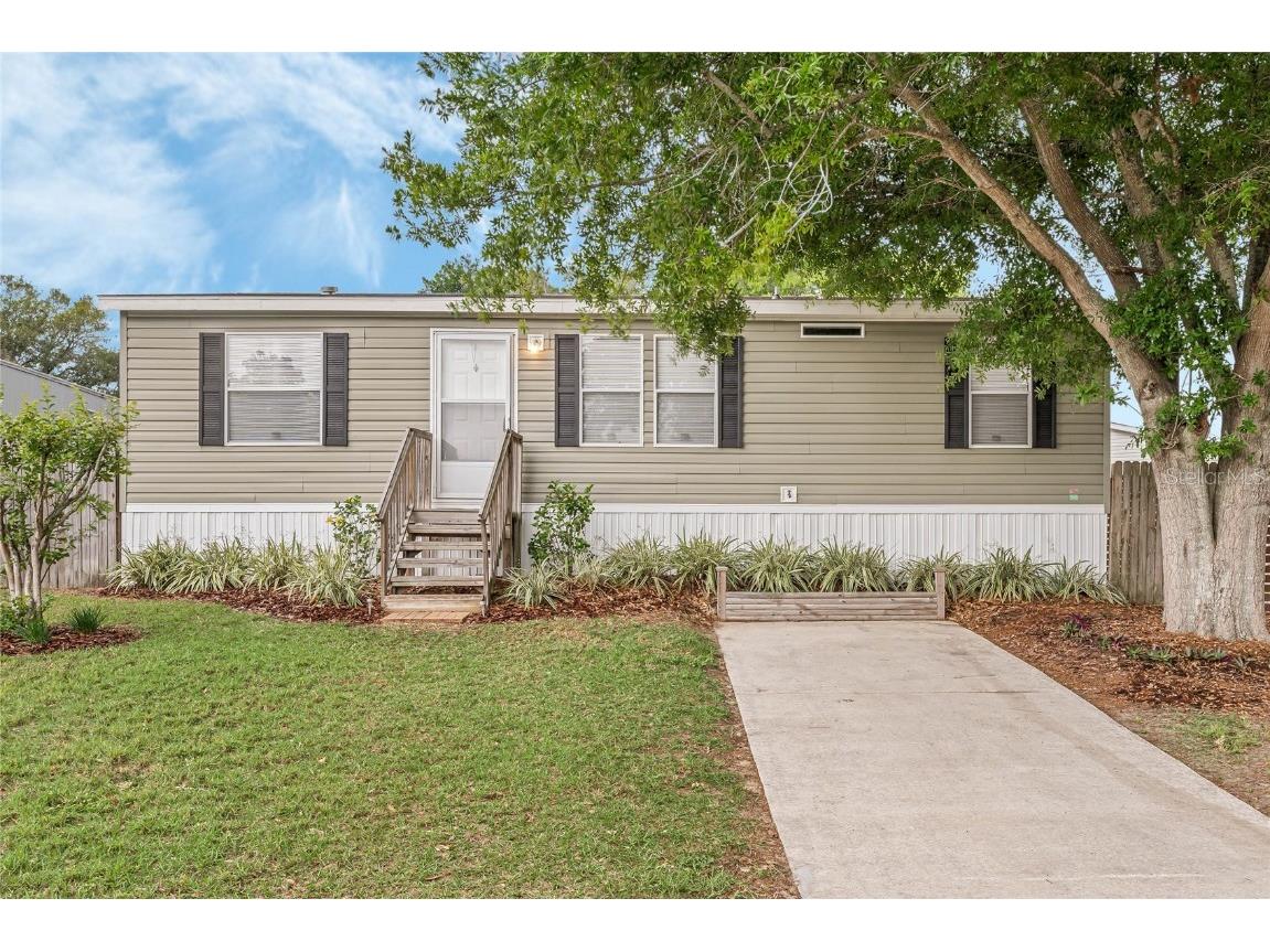 17523 Eve Drive Montverde FL 34756 G5080264 image1