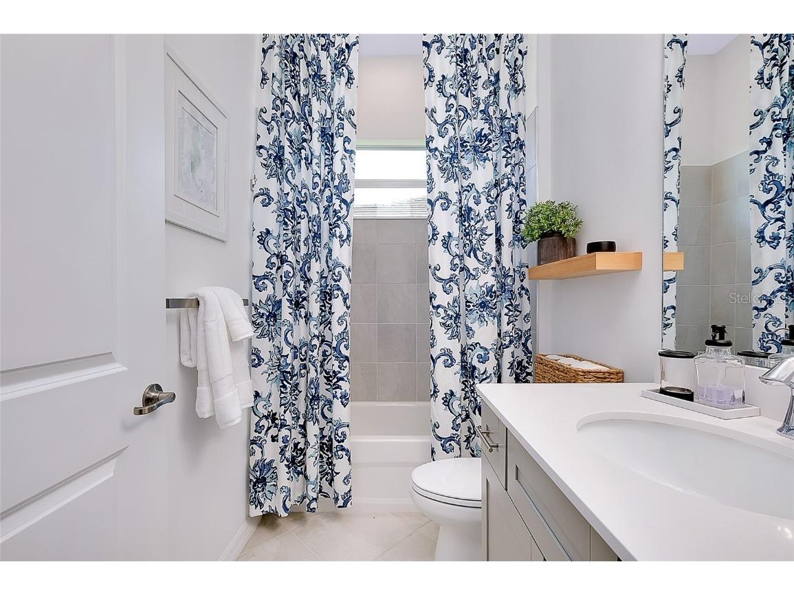 17525 Jadestone Court Venice FL 34293 N6139269 image39