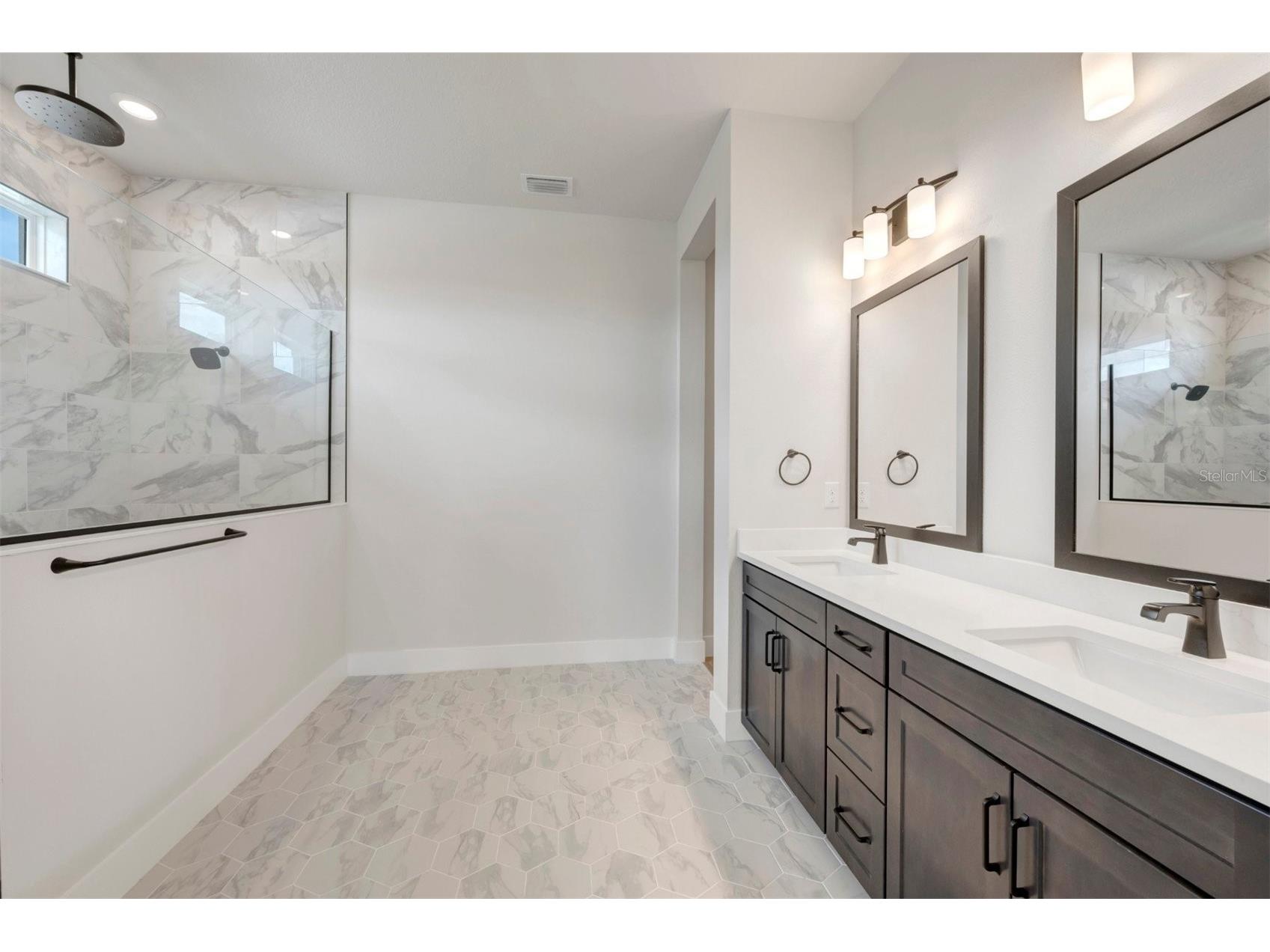 17526 Foxtail Loop Venice FL 34293 TB8499803 image10
