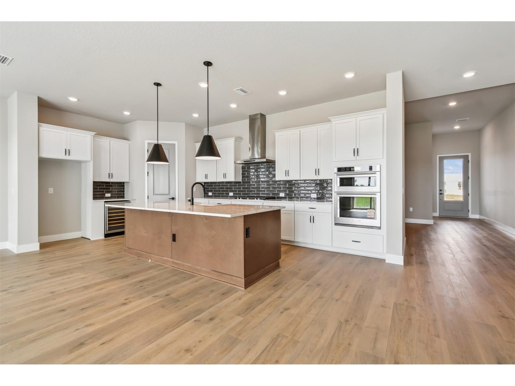 17527 Foxtail Loop Venice FL 34293 TB8420094 image5