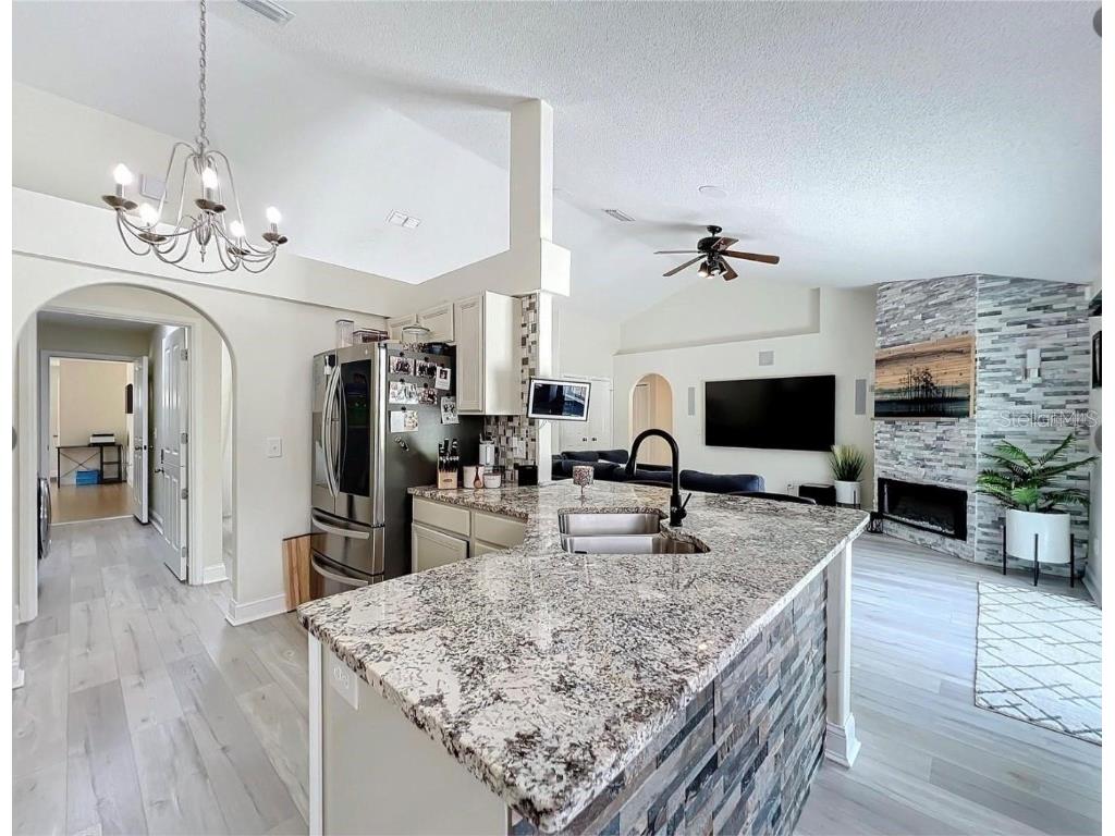 17528 E Apshawa Road Minneola FL 34715 O6342191 image2