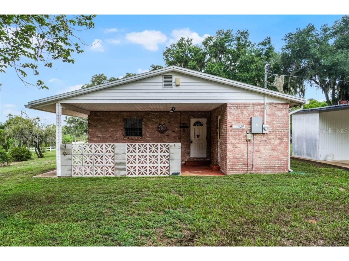 17529 Kirkland Road Montverde FL 34756 - LAKE FLORENCE G5086808 image1