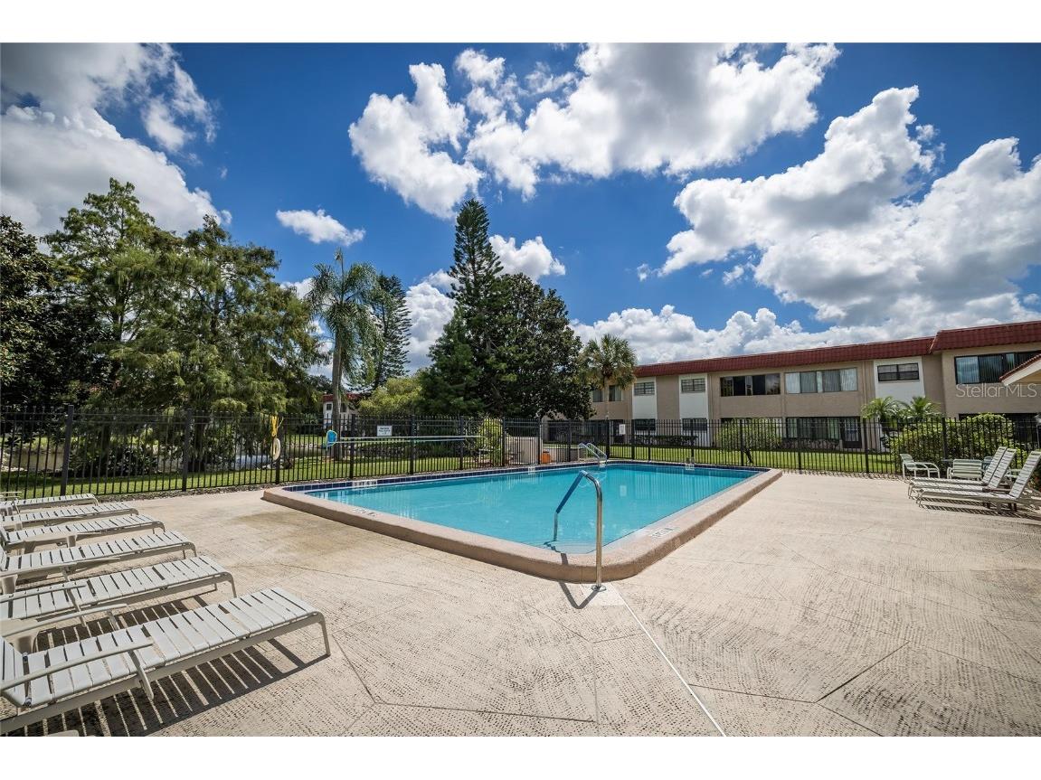 1753 Belleair Forest Drive #D3 Belleair FL 33756 TB8447860 image23