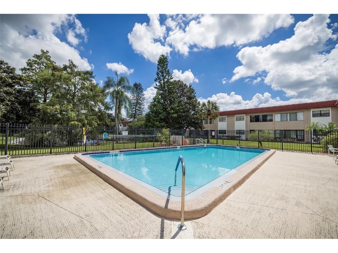 1753 Belleair Forest Drive #D3 Belleair FL 33756 TB8447860 image24