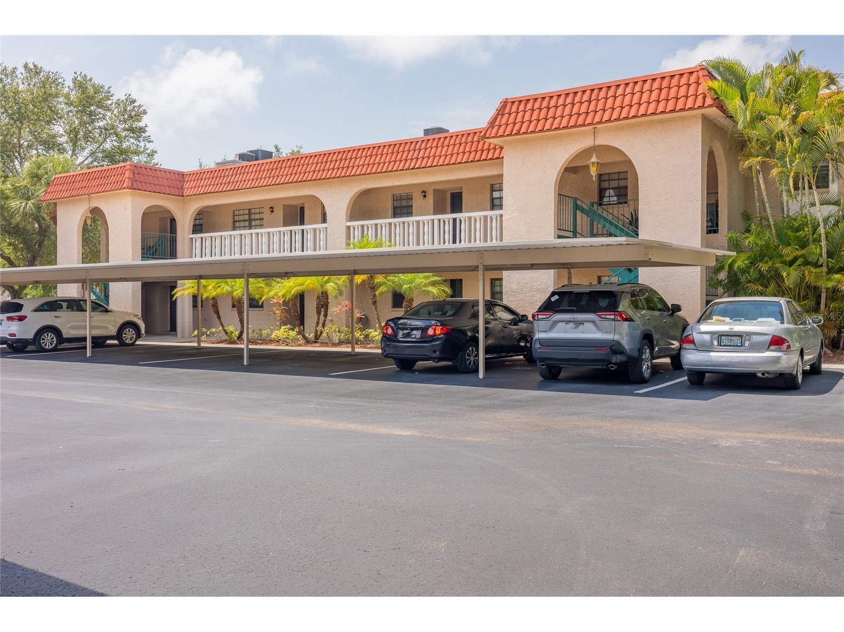 1753 Belleair Forest Drive #D7 Belleair FL 33756 TB8478789 image1
