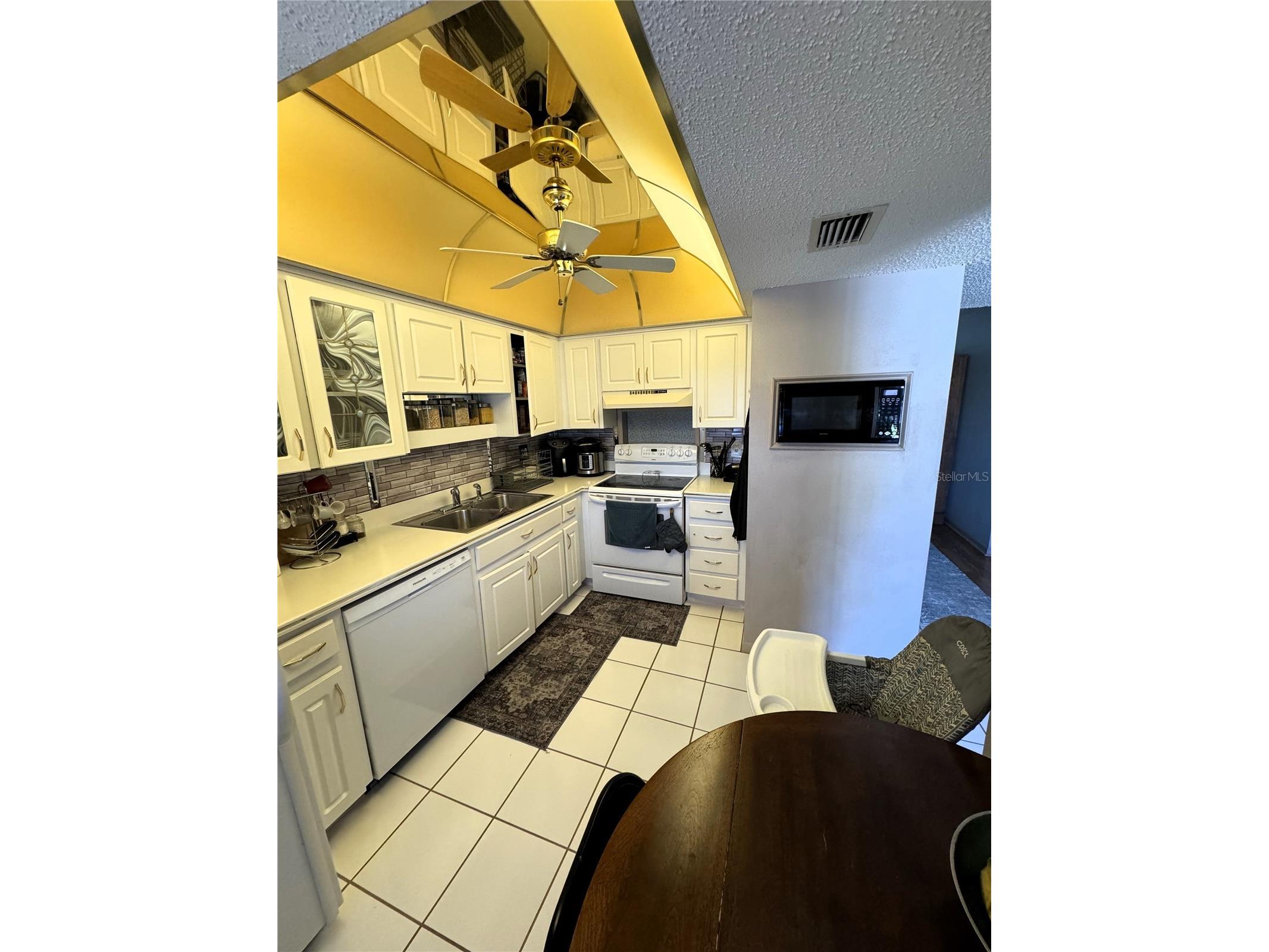 1753 Belleair Forest Drive #D7 Belleair FL 33756 TB8478789 image11