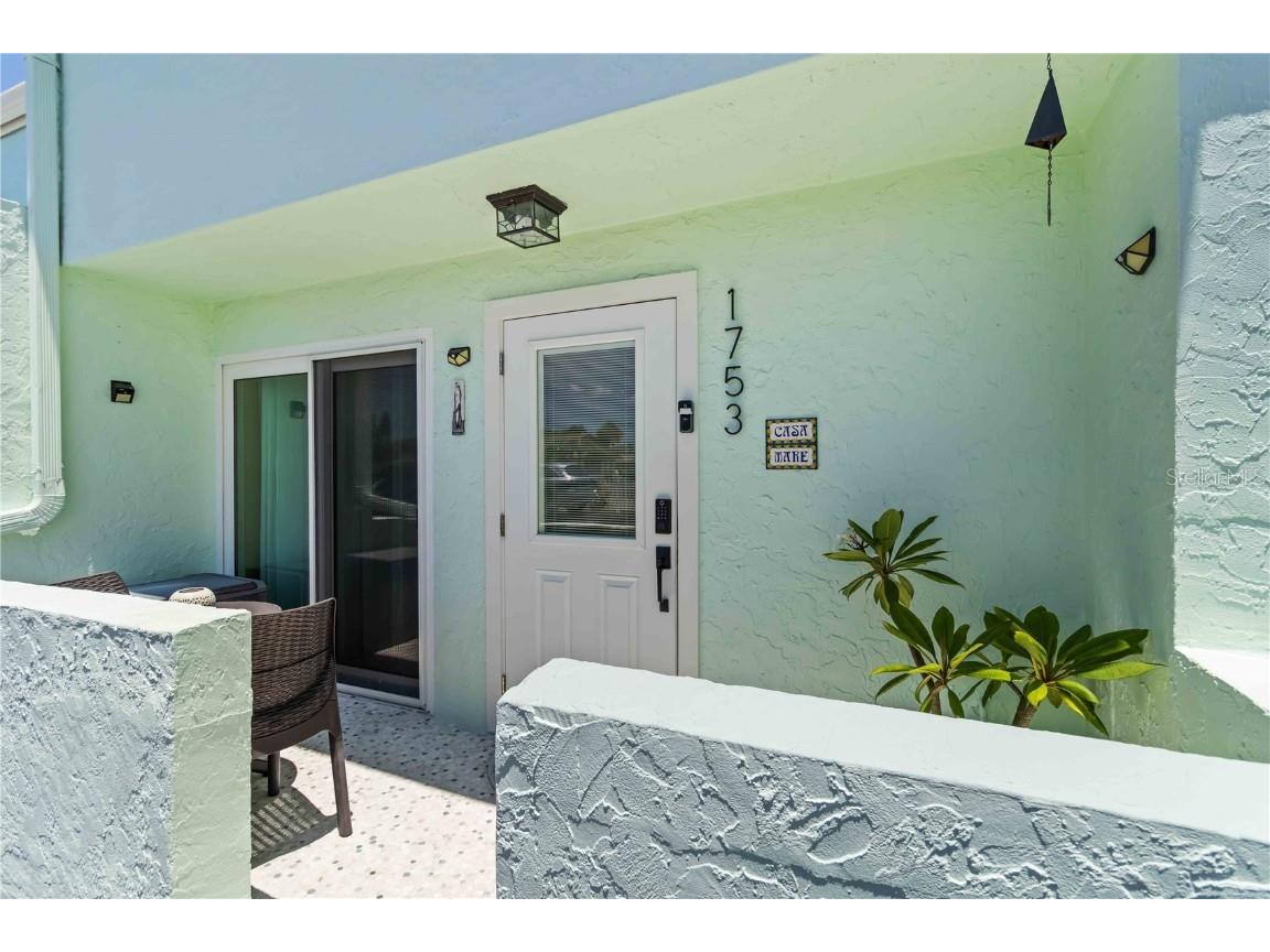 1753 Dawn Street #305 Sarasota FL 34231 A4656477 image1