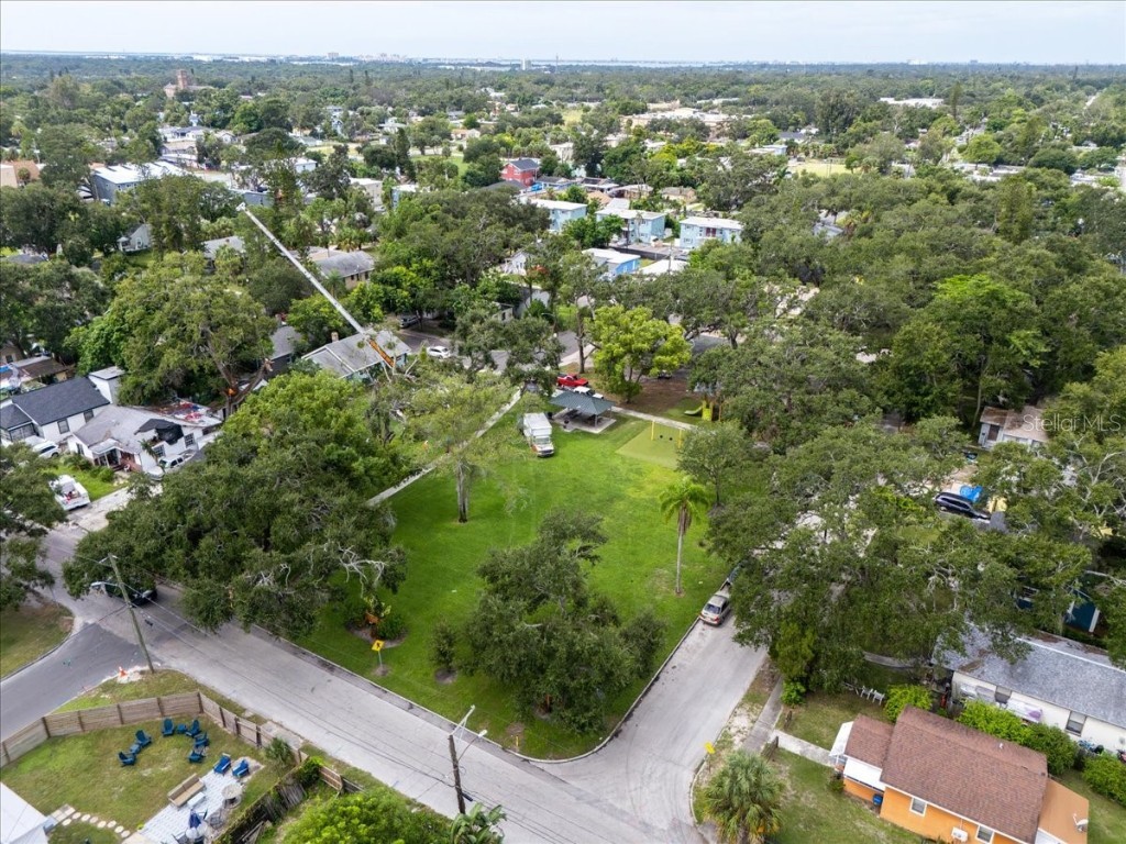 1753 Queen Street S Saint Petersburg FL 33712 A4676154 image8