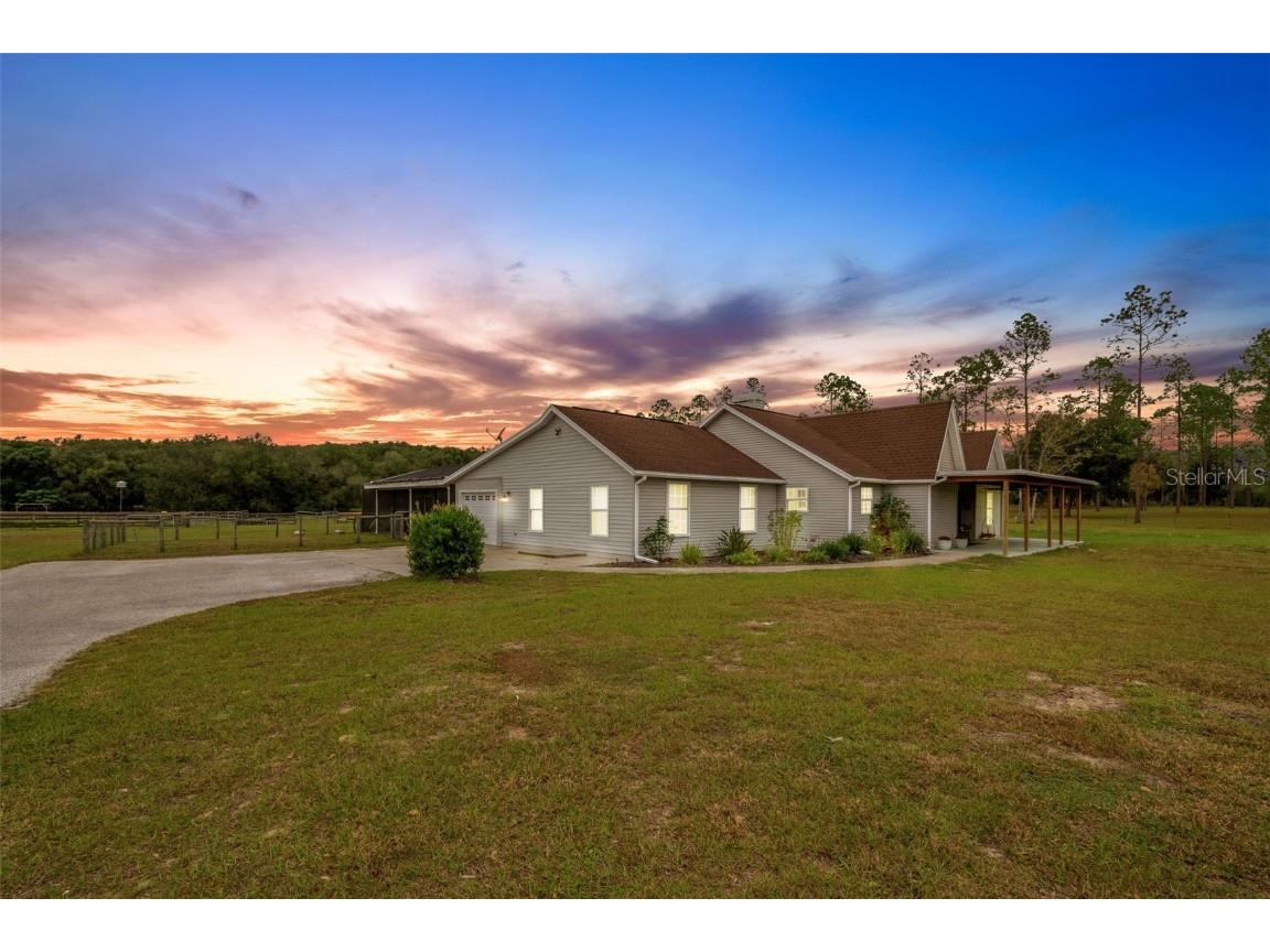 17533 Hyland Lane Dade City FL 33523 A4590763 image1